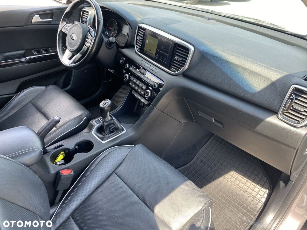 Kia Sportage - 18