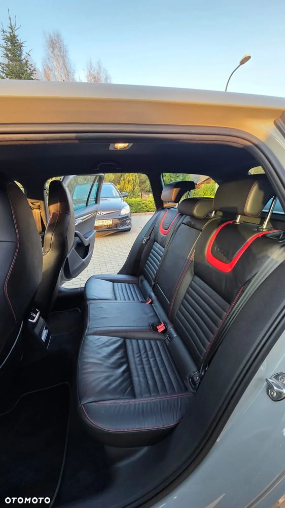 Skoda Octavia 2.0 TDI RS - 12