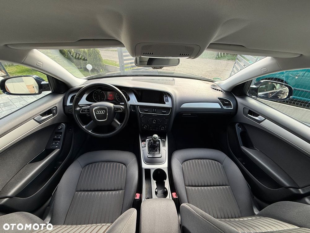 Audi A4 Limousine 1.8 TFSI Ambiente - 10