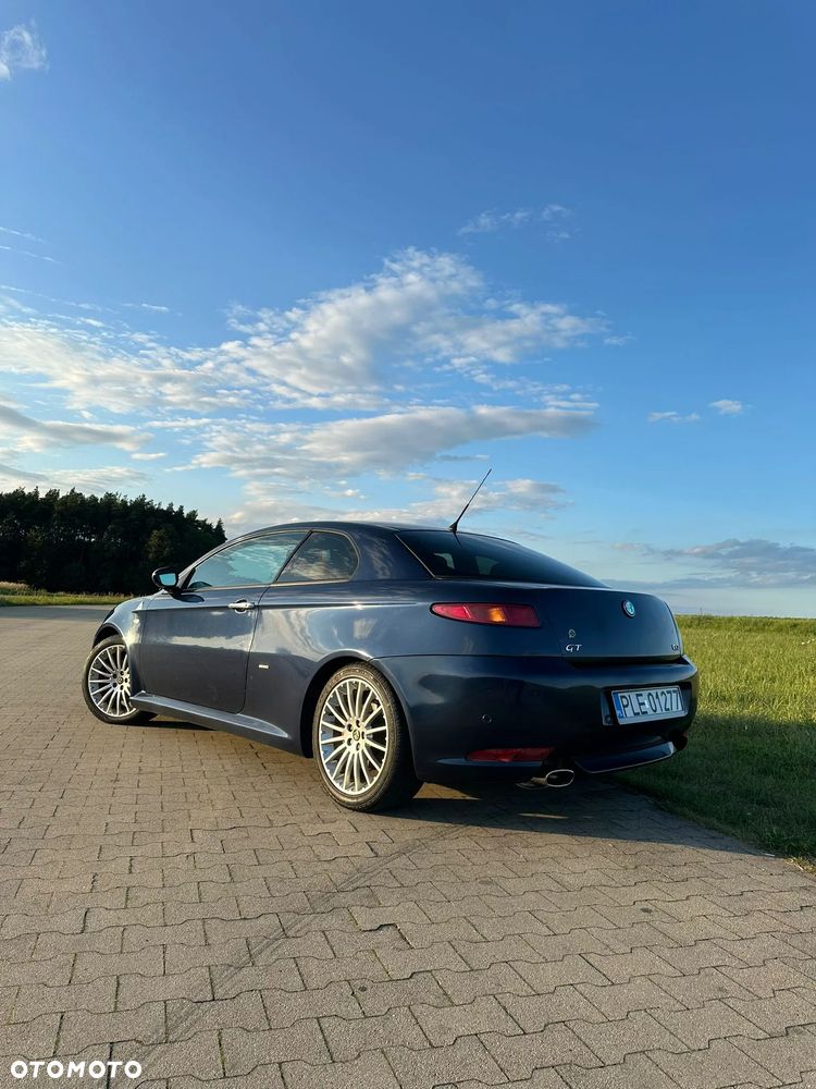 Alfa Romeo GT 1.9JTD 16V Q2 - 14