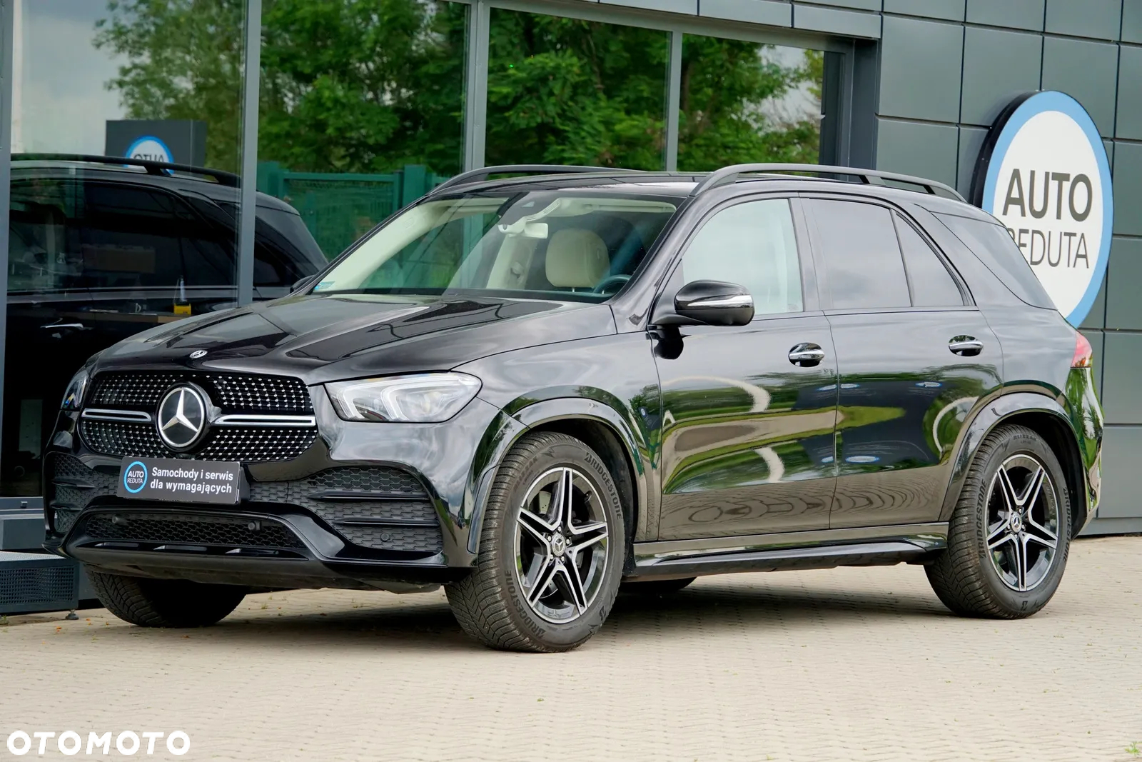 Mercedes-Benz GLE 300 d 4Matic 9G-TRONIC AMG Line - 2