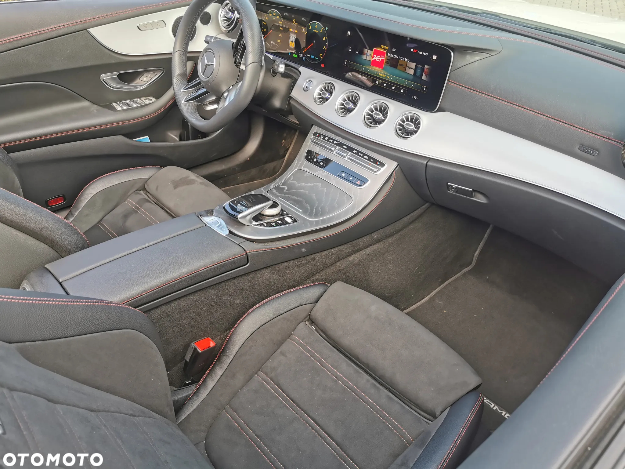 Mercedes-Benz Klasa E AMG 53 4Matic+ Cabrio AMG Speedshift TCT-9G - 11