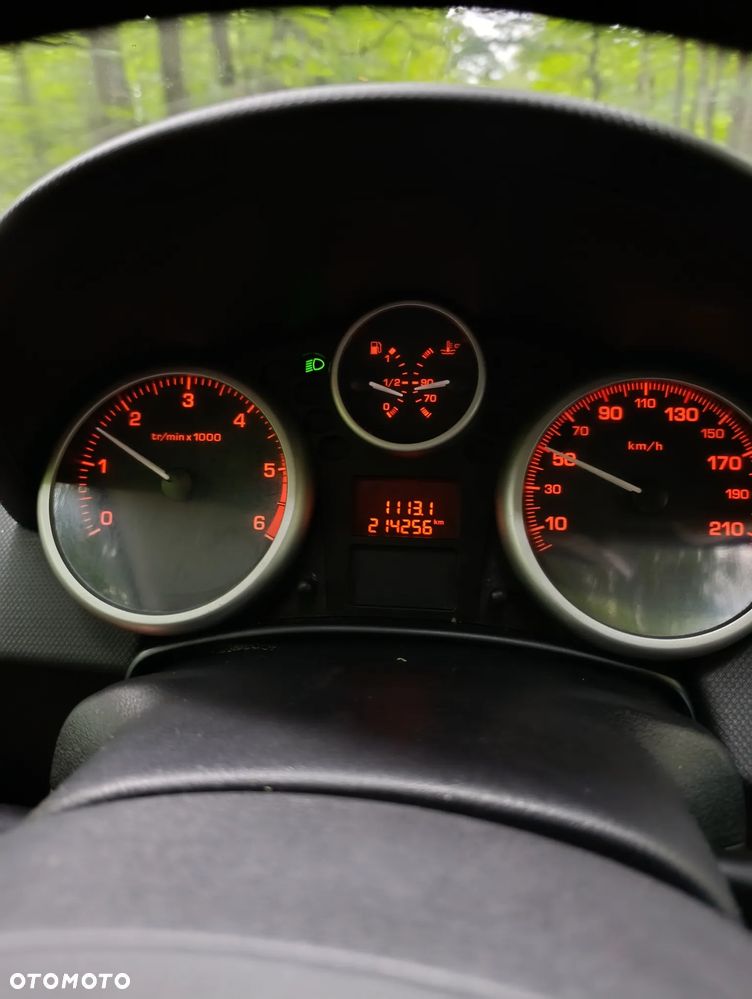 Peugeot 207 1.4 HDi Trendy - 14