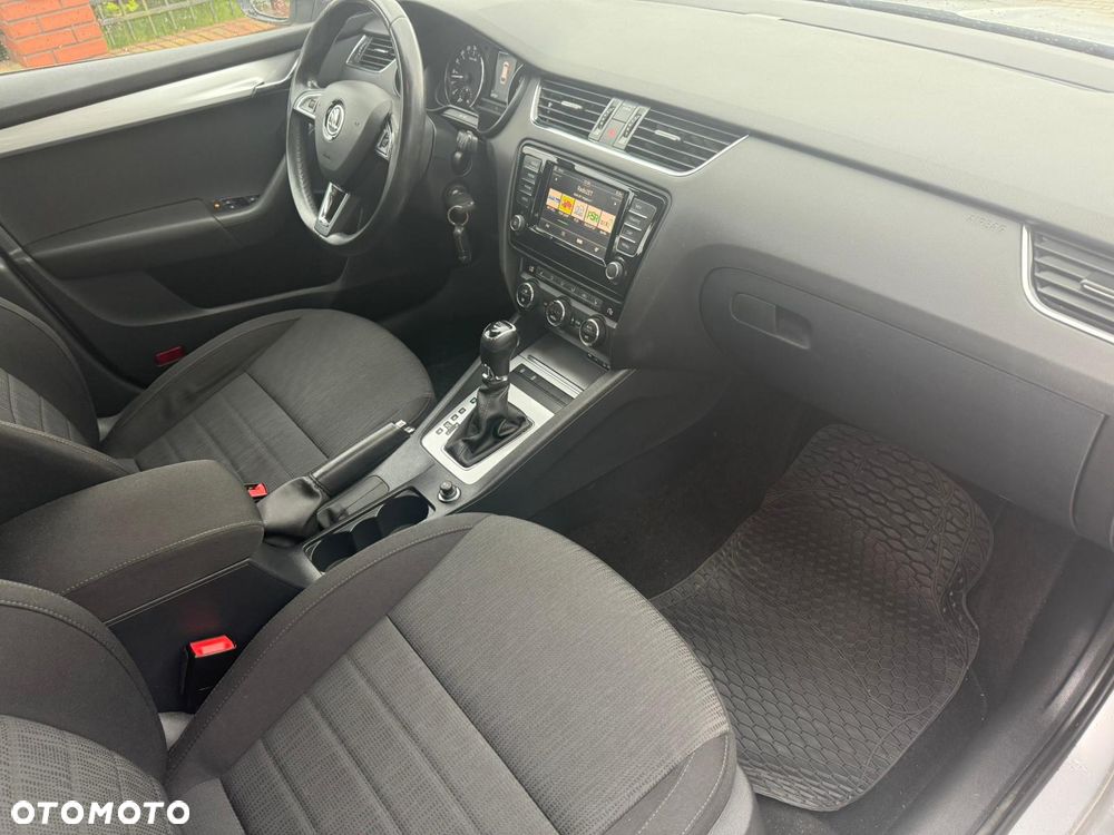 Skoda Octavia 2.0 TDI DSG Drive - 9
