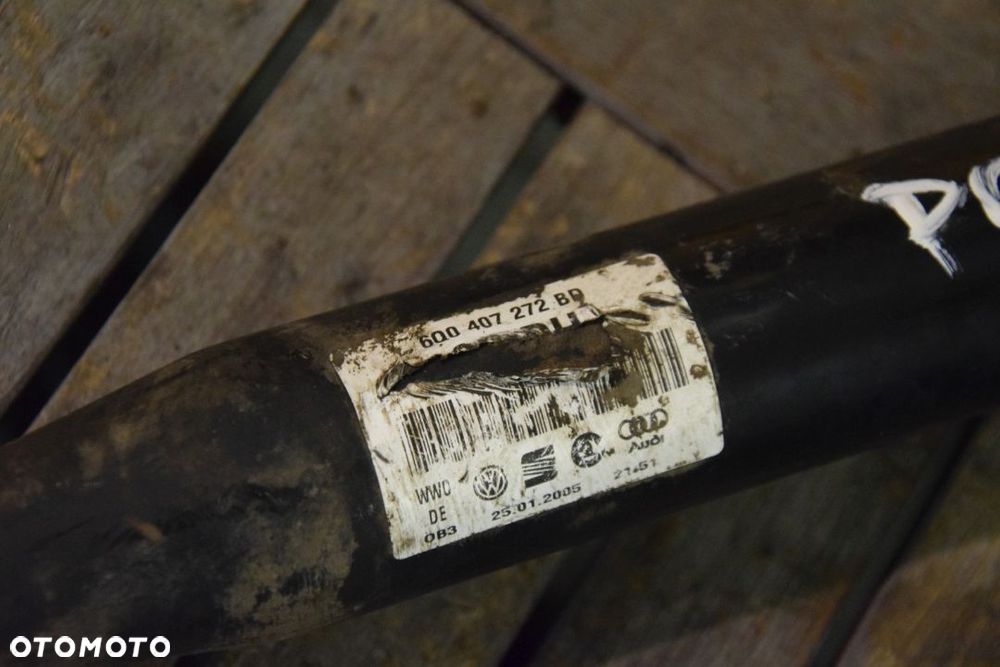 VW Polo IV 9N 1.2 Póloś prawa długa 6Q0407272BD Ibiza Fabia 1.2 1.4 - 2