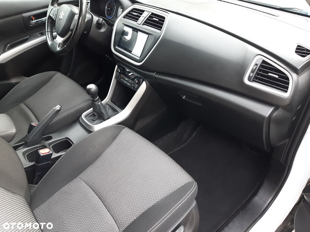 Suzuki SX4 - 12