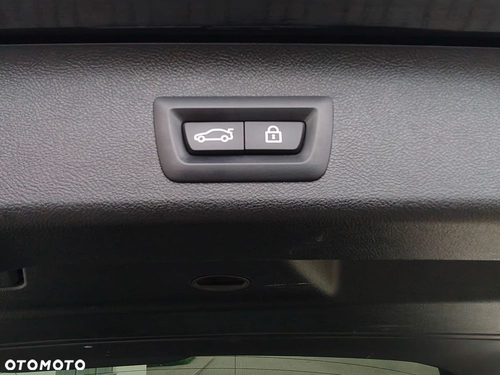 BMW Seria 5 520d M Sport sport - 7