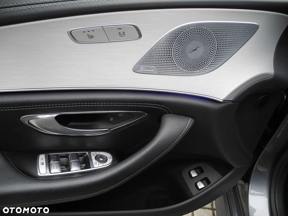 Mercedes-Benz CLS - 18