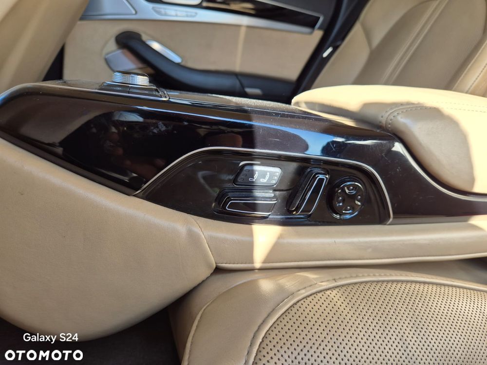 Audi A8 4.2 TDI Quattro - 13