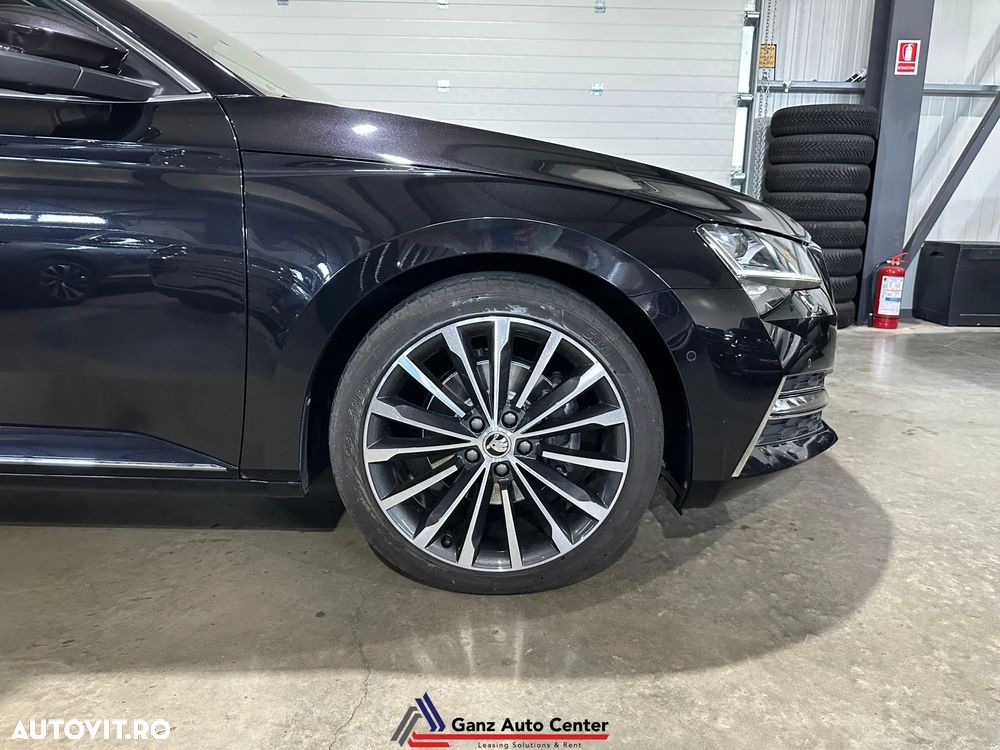 Skoda Superb 2.0 TDI 4X4 DSG Laurin & Klement - 41
