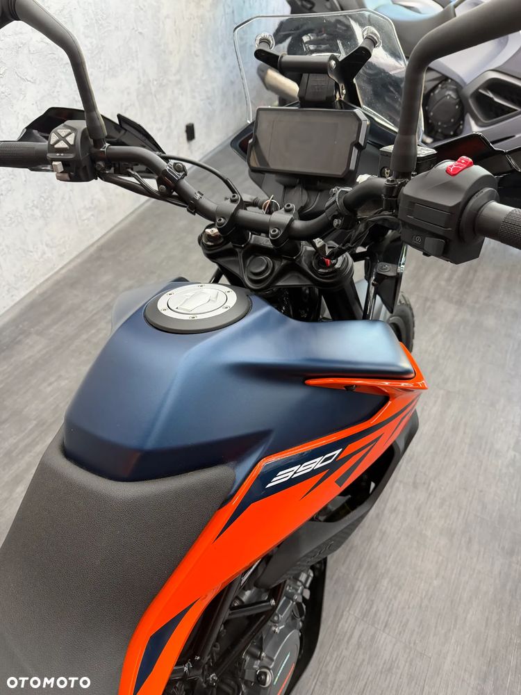 KTM Adventure 390 - 18