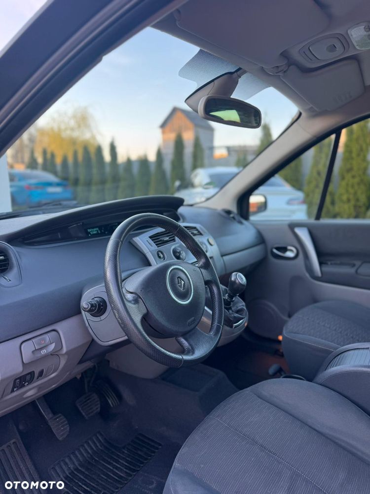 Renault Scenic 2.0 16V Expression - 20