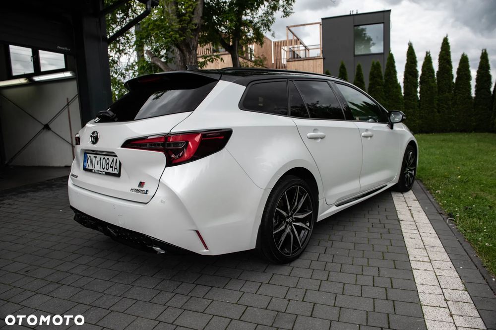 Toyota Corolla 2.0 Hybrid Comfort - 3