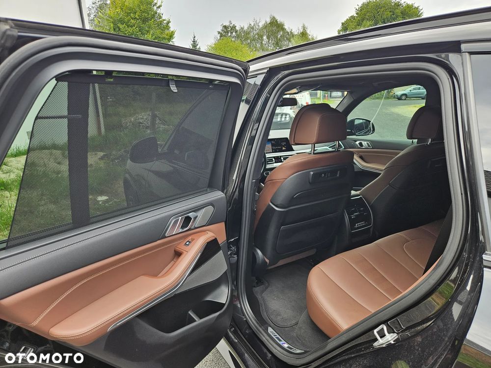 BMW X5 xDrive40i - 26