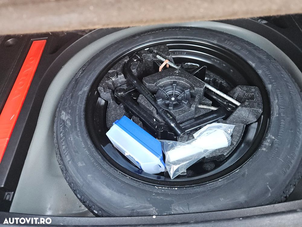 Volvo V40 D2 - 8