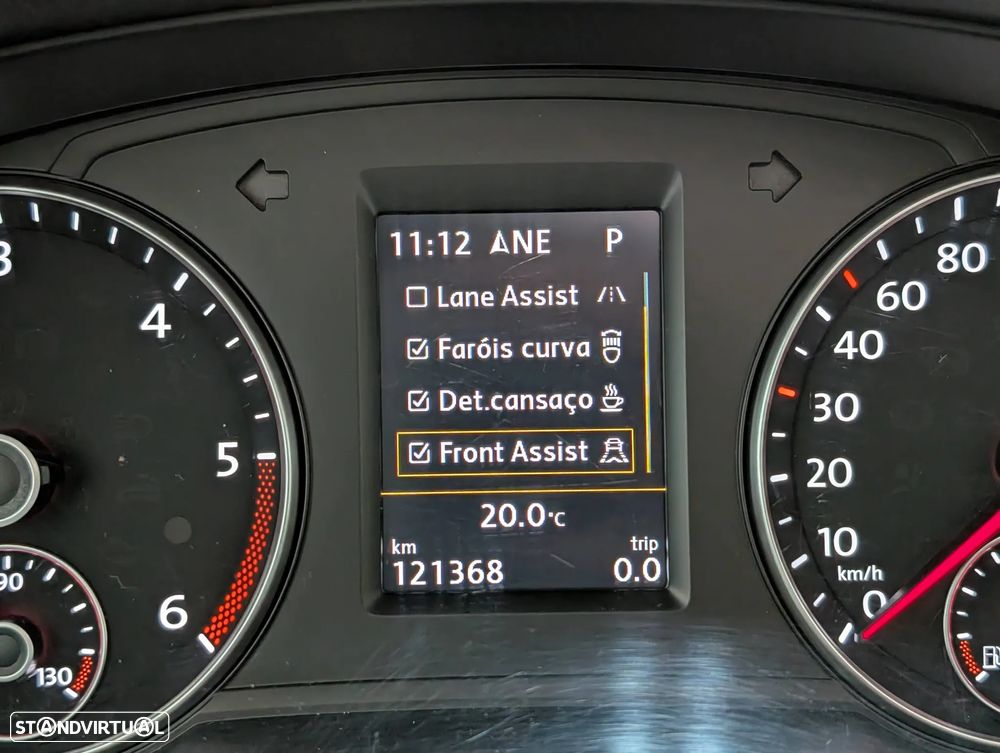 VW Sharan 2.0 TDI Highline DSG - 29