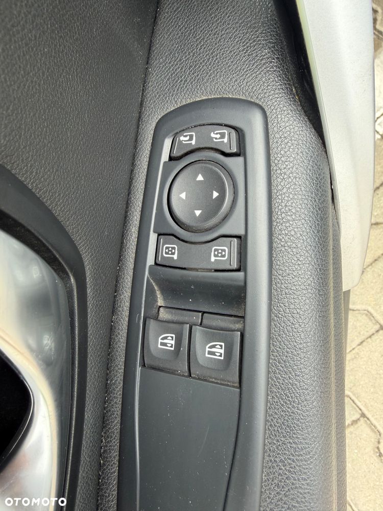 Renault Megane - 8