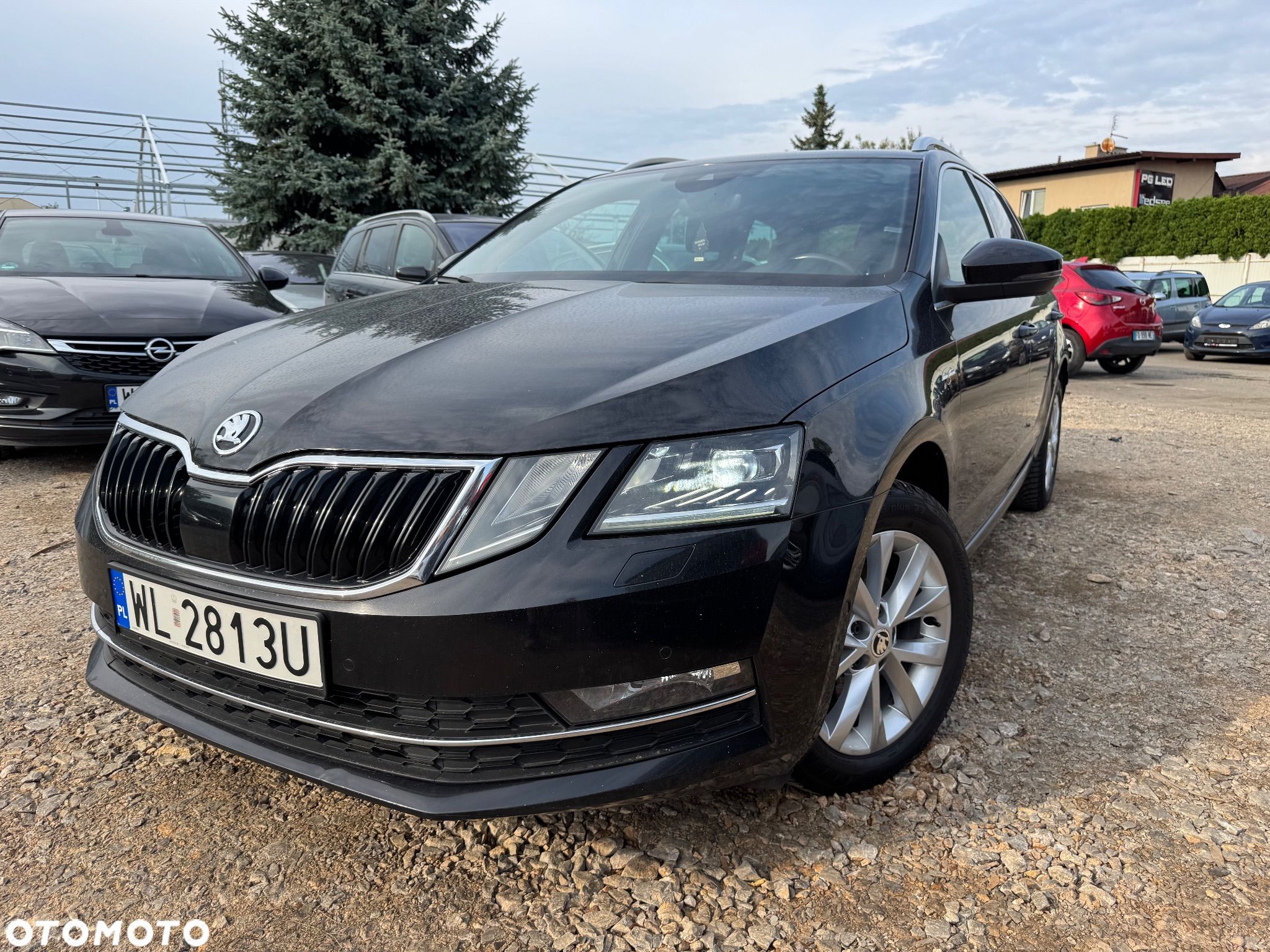 Skoda Octavia 2.0 TDI 4x4 L&K DSG - 1