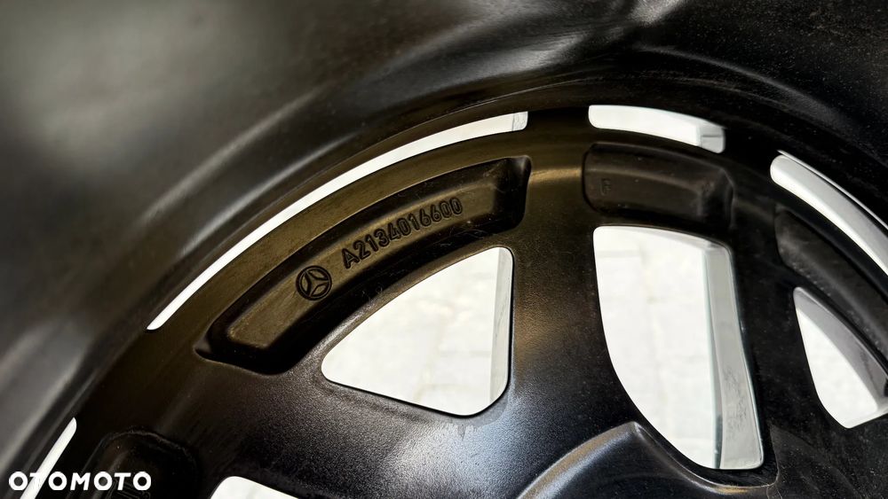 Alufelga aluminiowa Mercedes AMG 9J r19 ET49 A2134016600 5x112 felga - 9
