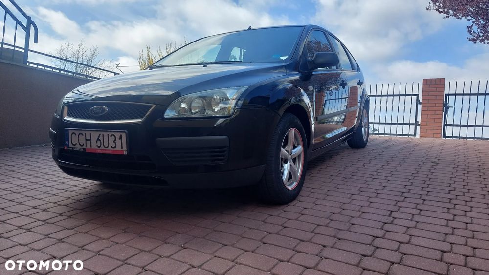 Ford Focus 1.6 16V Trend - 1