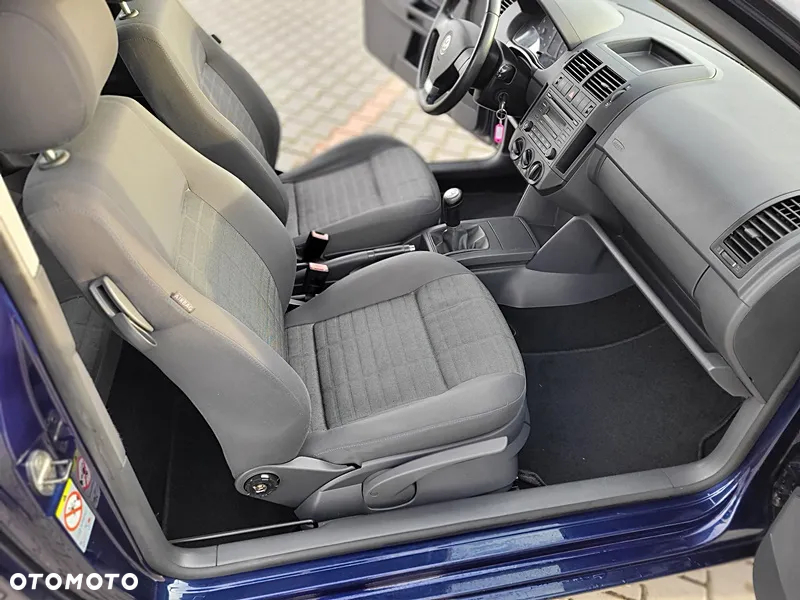 Volkswagen Polo - 27