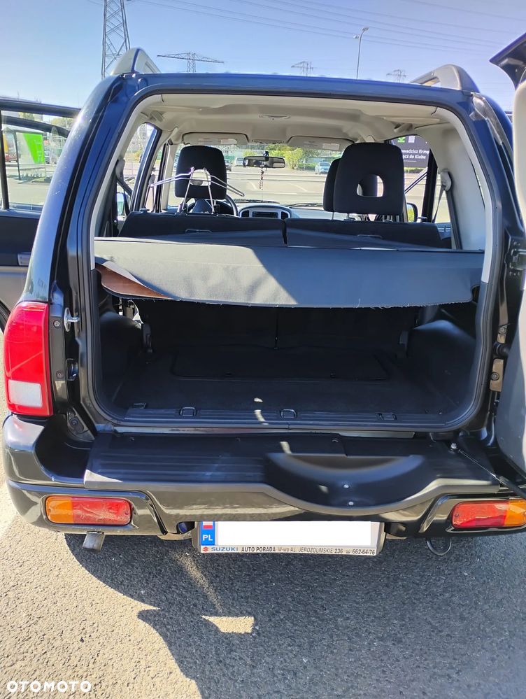 Suzuki Grand Vitara 2.0 - 13