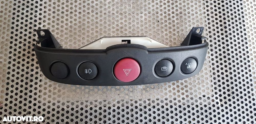Butoane Fiat Punto 2 An 2002-2007 Livram Oriunde In Tara - 2