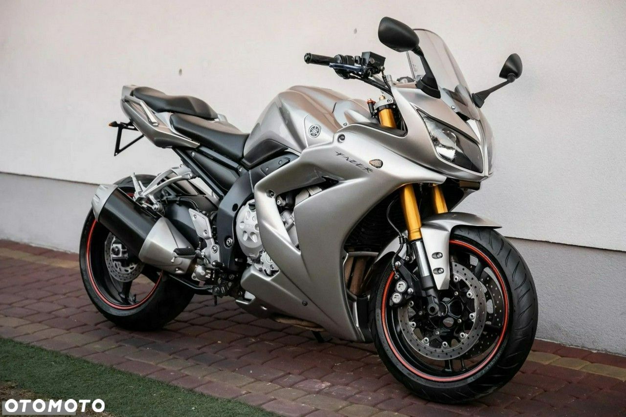 Yamaha FZ - 1