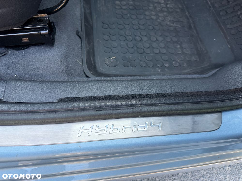Peugeot 3008 Hybrid4 - 15