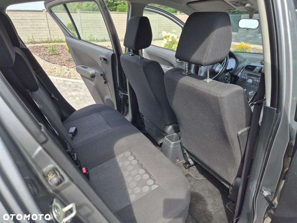 Suzuki Splash 1.0 Comfort - 15