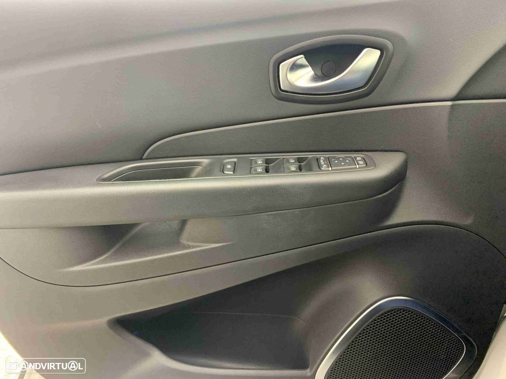 Renault Captur 0.9 TCE Exclusive - 11