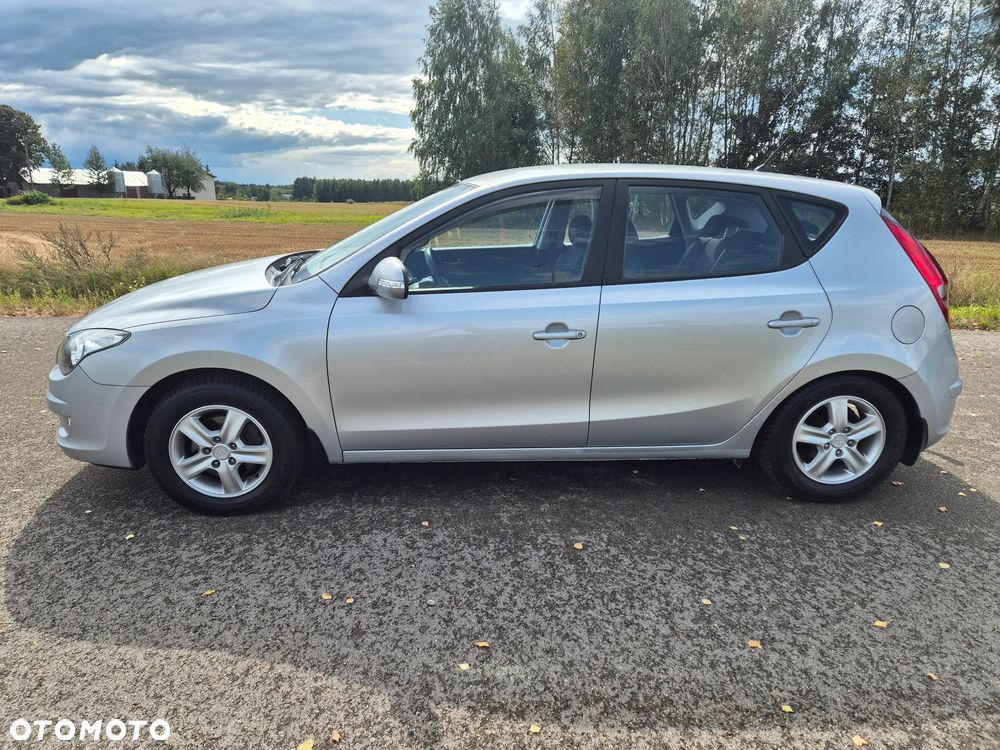 Hyundai i30 1.6 blue Comfort - 6