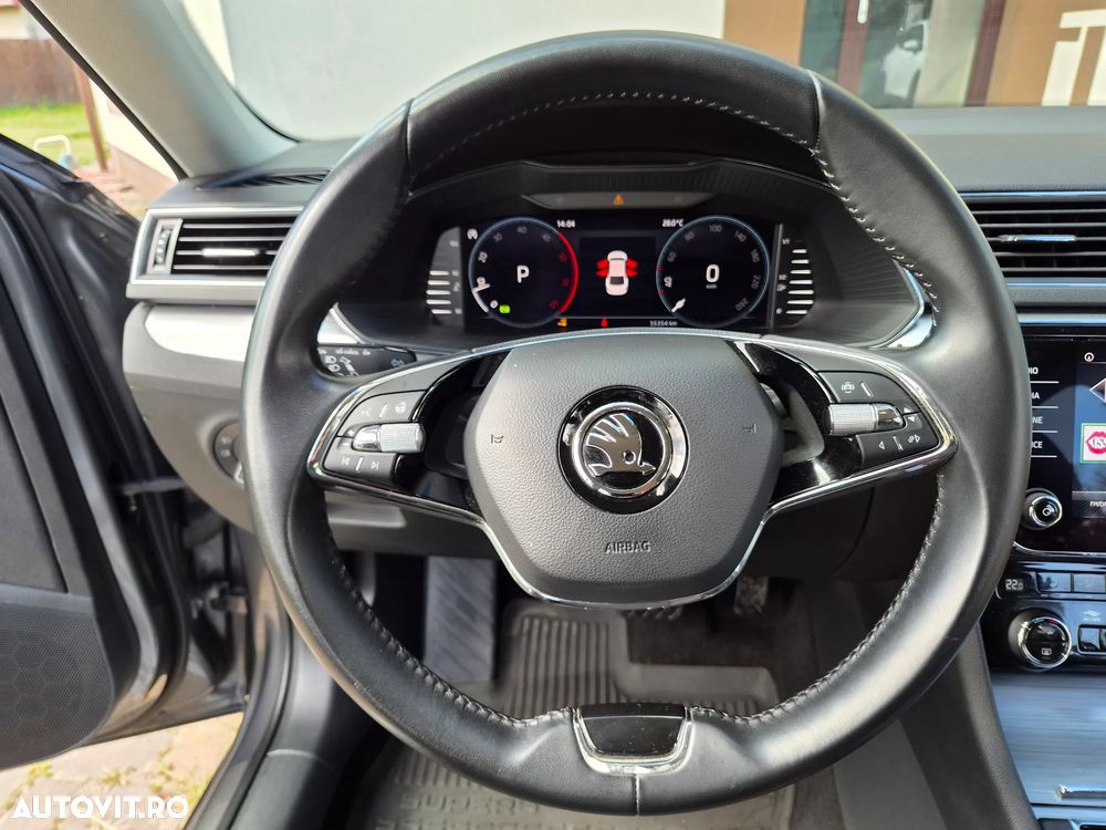 Skoda Superb 2.0 TDI DSG Ambition - 10