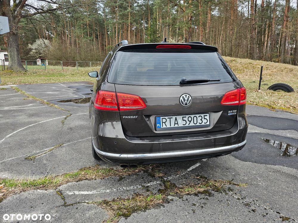 Volkswagen Passat 2.0 TDI Highline - 3