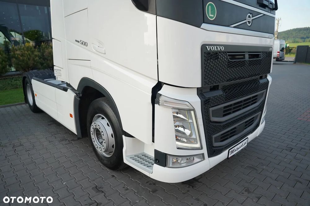 Volvo FH 500 / I-SHIFT / 2019 / 2 ZBIORNIKI 1500 L / - 11
