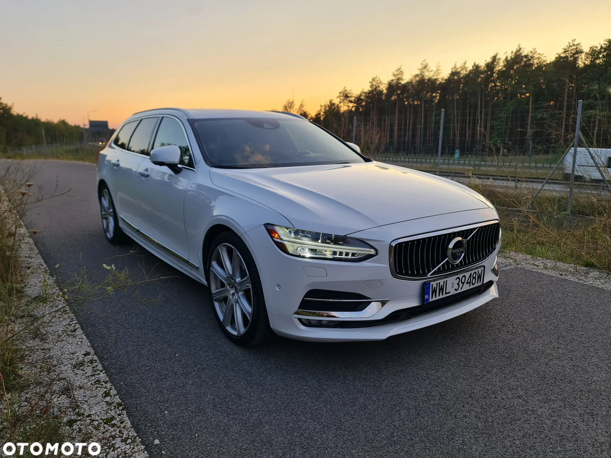 Volvo V90 T6 AWD Inscription - 4