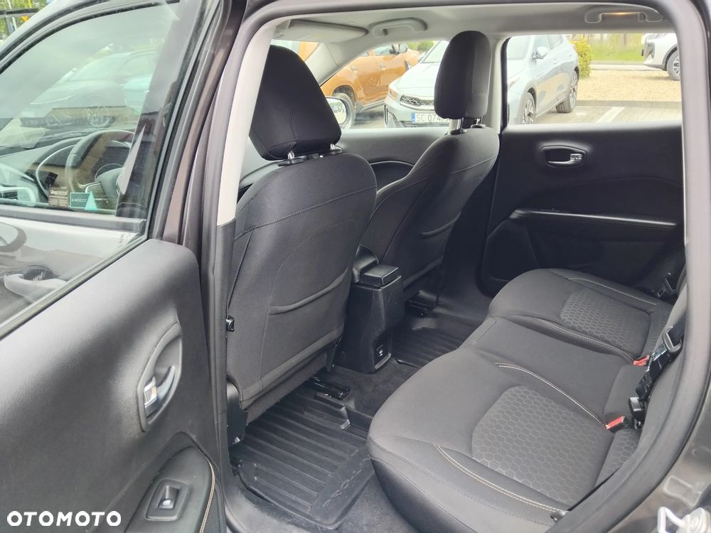 Jeep Compass 1.4 TMair Sport FWD S&S - 22