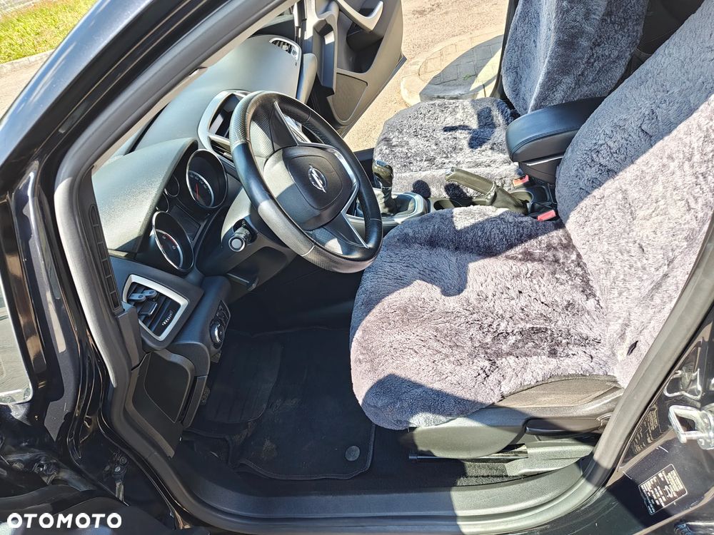 Opel Astra 1.7 CDTI - 8