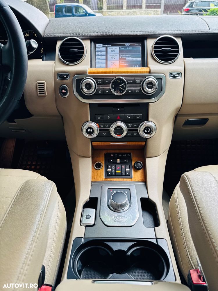 Land Rover Discovery 3.0 L SDV6 HSE Aut. - 17