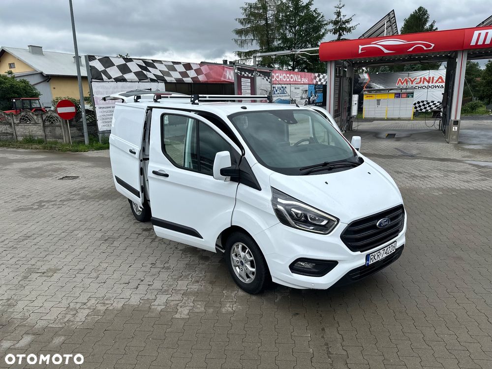 Ford Transit Custom - 13
