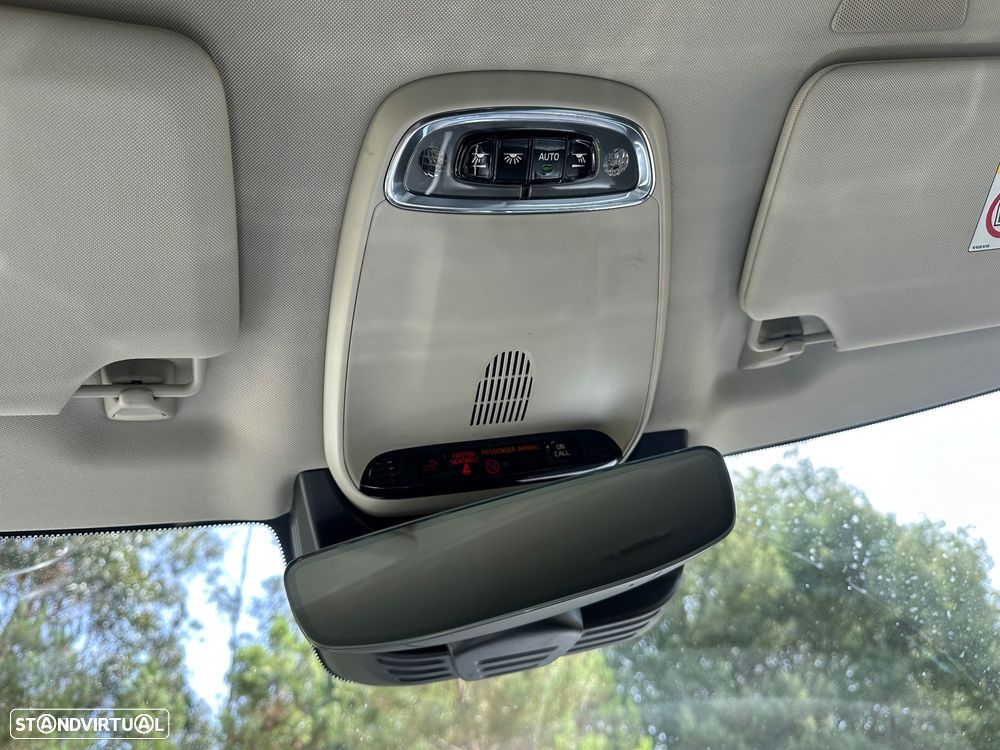 Volvo XC 90 - 17