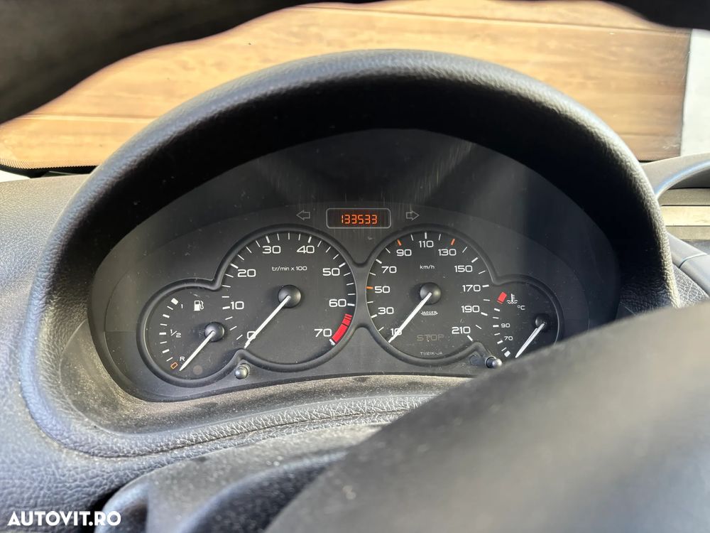 Peugeot 206 1.4E One-Line - 10