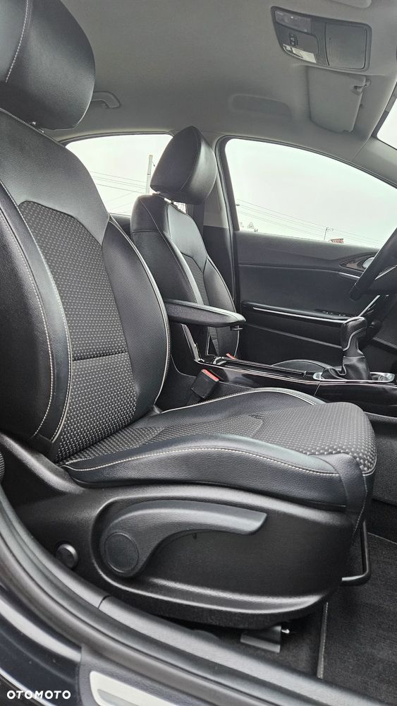 Kia XCeed 1.4 T-GDI L Business Line - 27