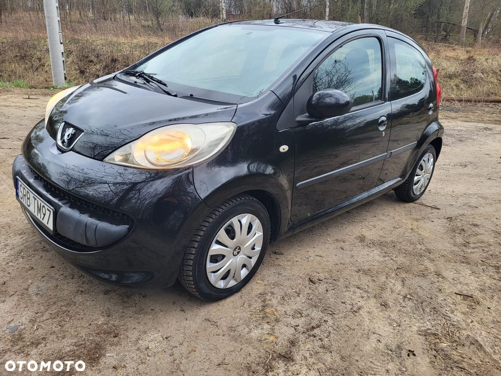 Peugeot 107 - 1