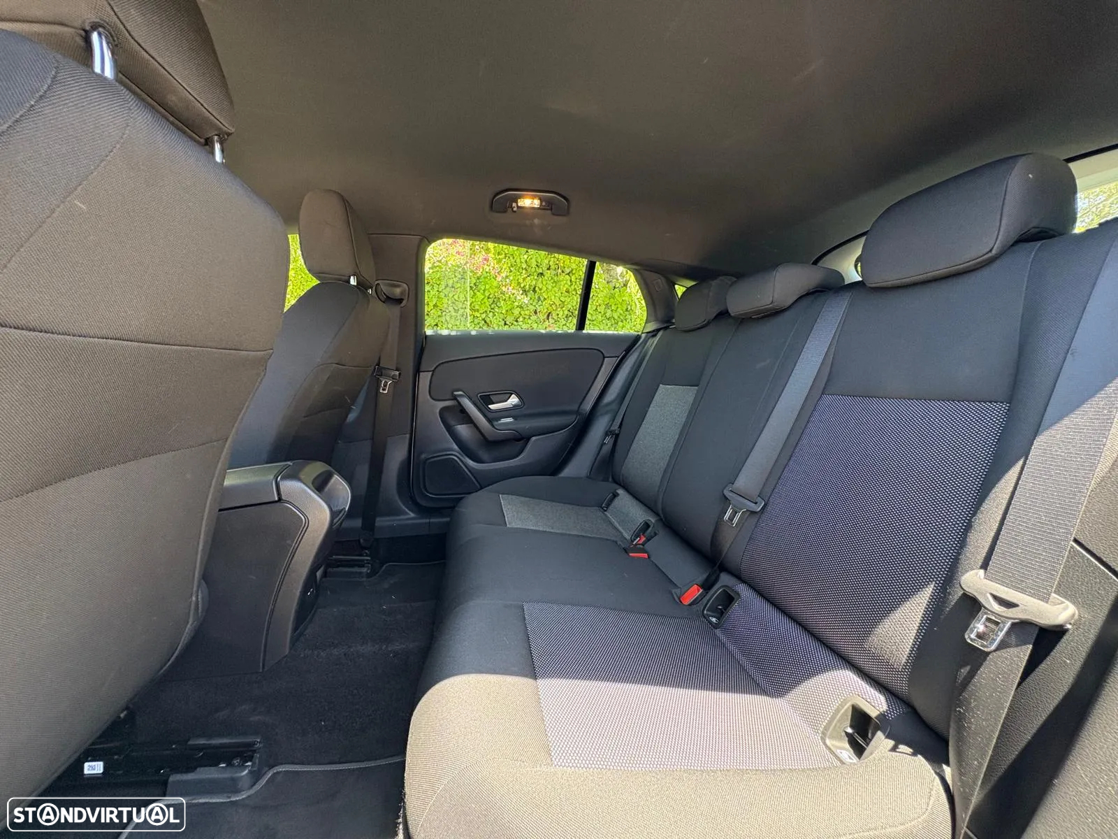 Mercedes-Benz CLA 180 d Shooting Brake Style Aut. - 37