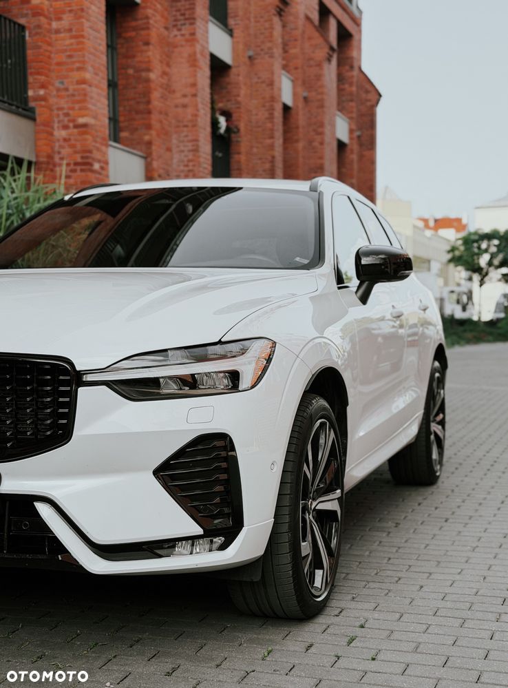 Volvo XC 60 B6 B AWD Ultimate Dark - 5