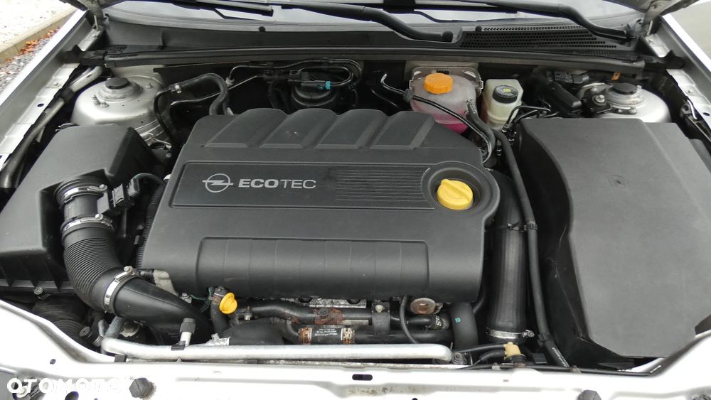 Opel Vectra 1.9 CDTI Comfort - 27
