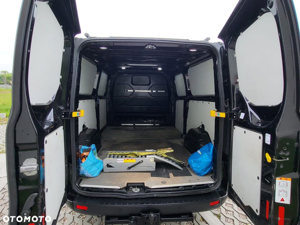 Ford Transit Custom - 27