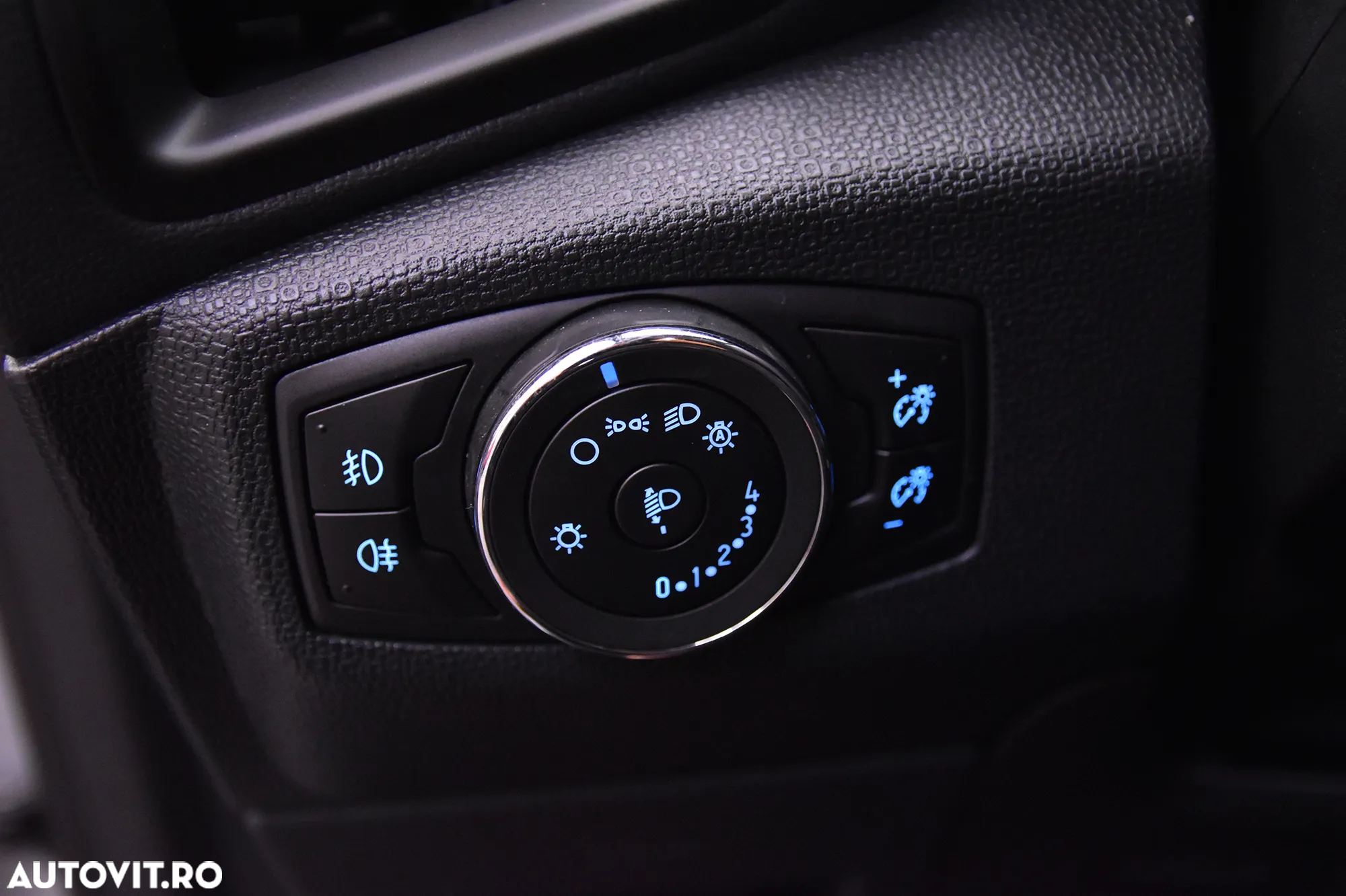Ford EcoSport 1.0 EcoBoost Titanium - 15