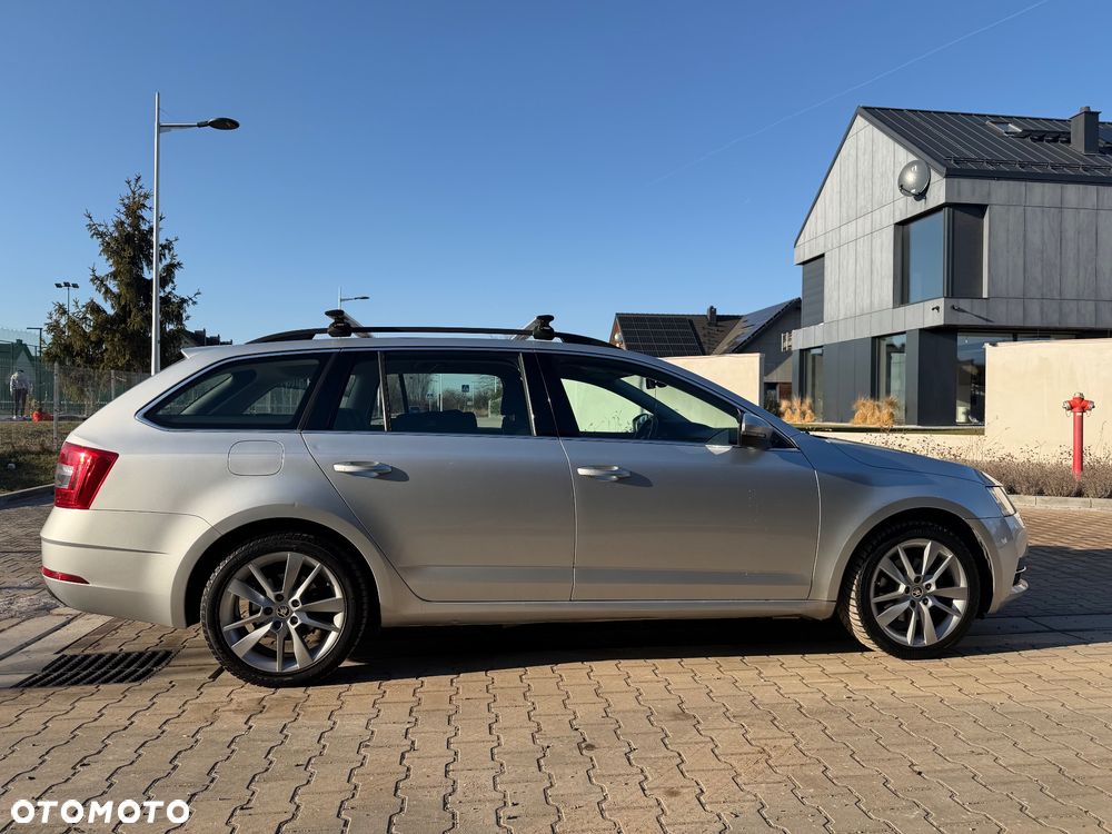 Skoda Octavia 2.0 TDI 4x4 Style DSG - 8